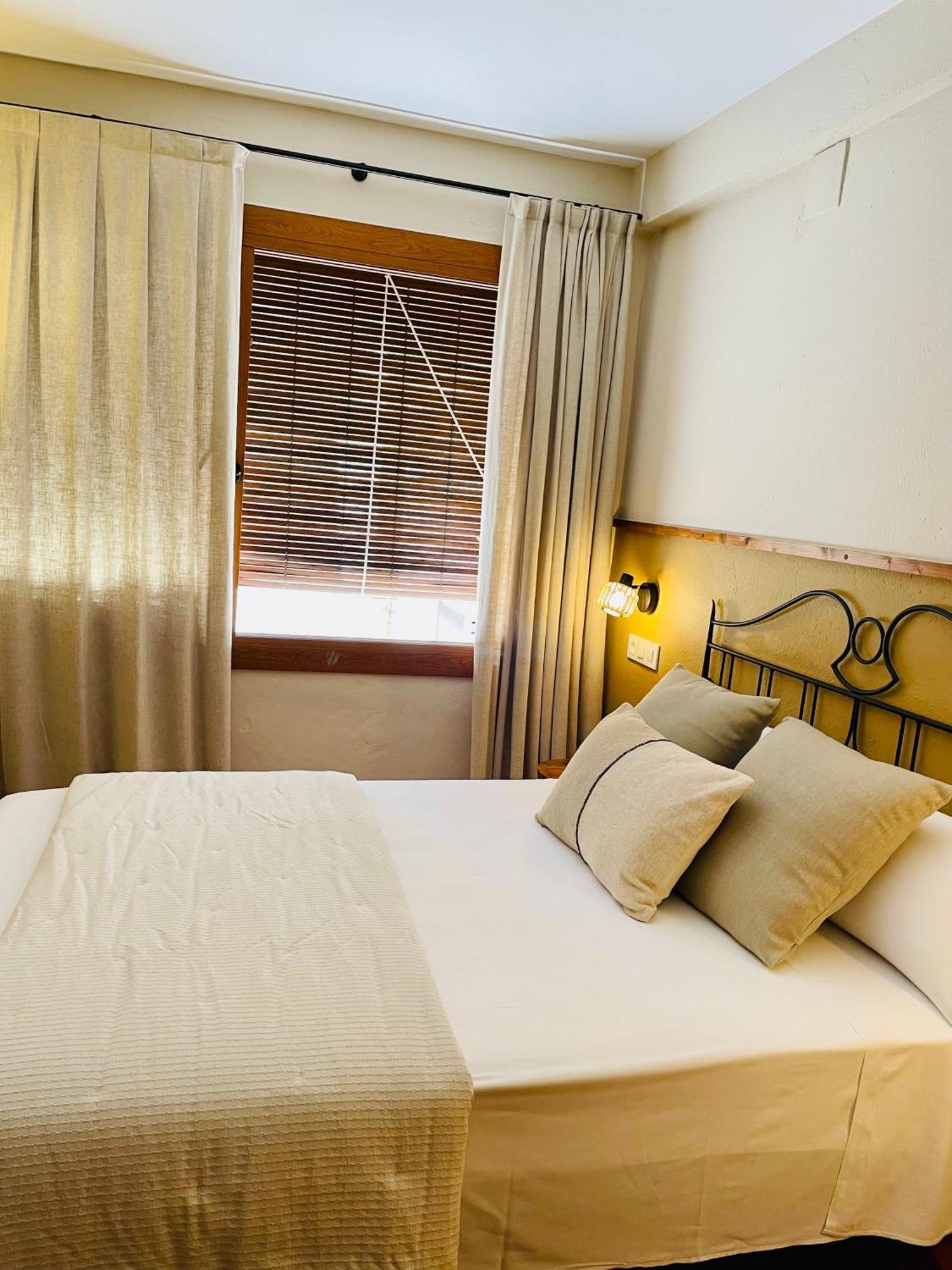 Apartaments Can Gibert Castello  D'Empuries Eksteriør bilde