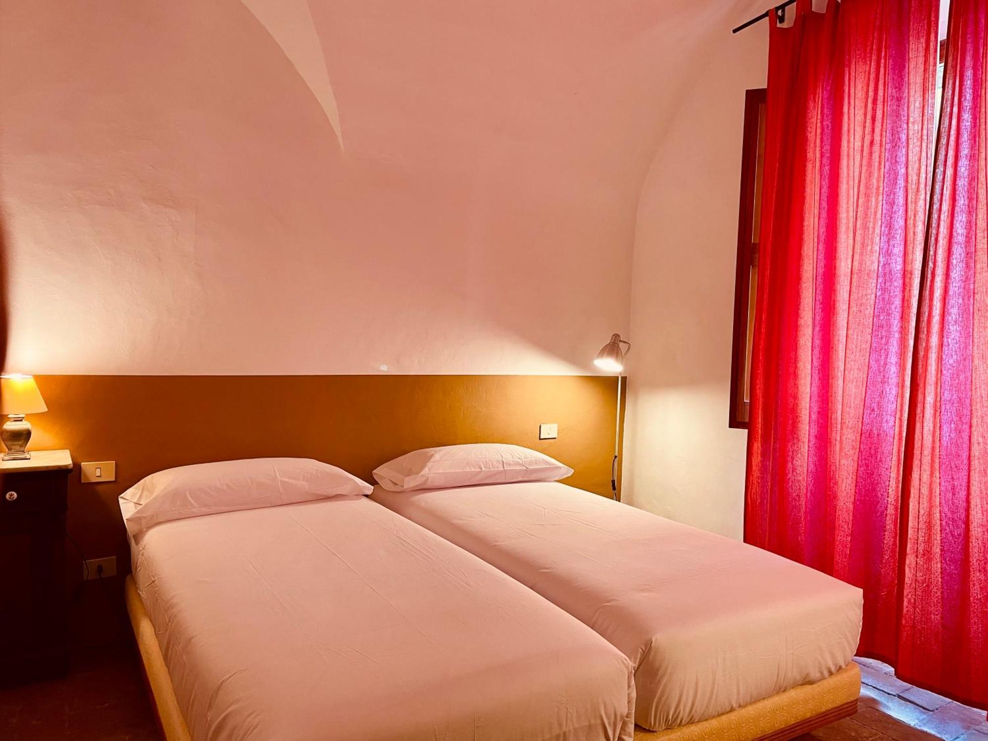 Apartaments Can Gibert Castello  D'Empuries Eksteriør bilde